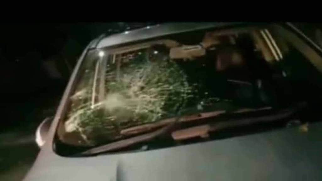 Office vehicles vandalized in Nalegaon
