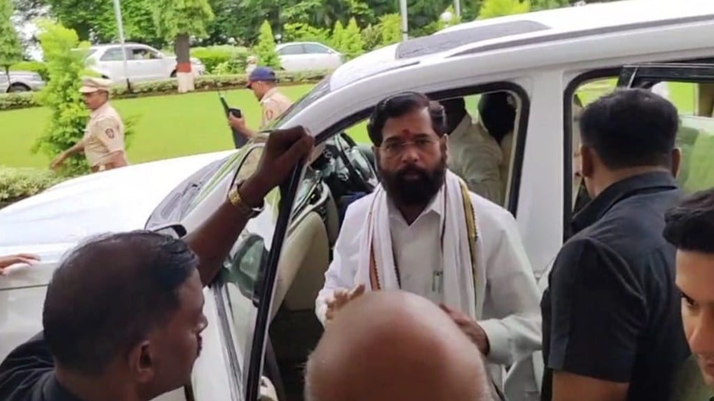 Eknath shinde cancelled helicopter trip