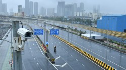 मुंबई : किनारी मार्गावर वाहन मर्यादा ओलांडताना सावधान… महापालिकेने बसवले २३६ सीसीटीव्ही कॅमेरे