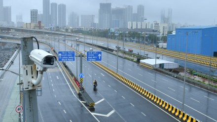 Mumbai coastal road 236 cctv camera