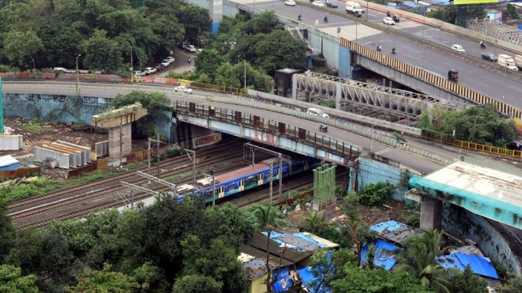 thane east Station Area Traffic Improvement Scheme satis project