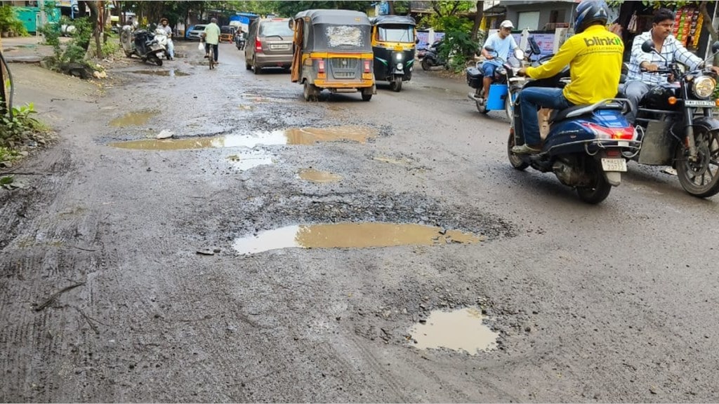 palghar potholes loksatta news