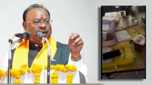 Guardian Minister orders inquiry into signing of government files in bar Nagpur news