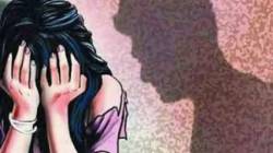 सात वर्षांपासून वडिलांकडून मुलीवर लैंगिक अत्याचार… नात्याला काळिमा फासणाऱ्या घटनांमध्ये वाढ