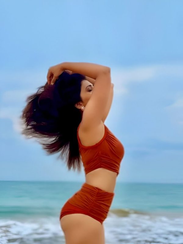 ruchira jadhav bold bikini look photoshoot