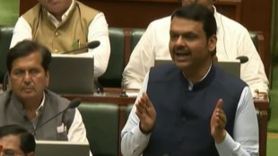 devendra Fadnavis used to buy shoes bags from dharavi