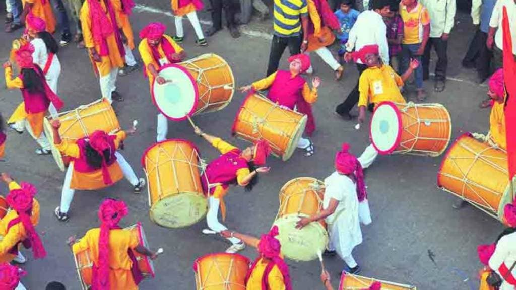 पुण्यात ढोल ताशा पथकांसाठी काँग्रेसपाठोपाठ भाजपही सरसावली ! महापालिका प्रशासनाकडे केली ‘ही’ मागणी