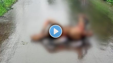 doctor tried to set himself on fire over family dispute on the Nandura-Jalgaon road Buldhana vidio