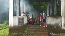नातेवाईकांनी पाठ फिरवली, तरी दोडामार्गच्या नगरसेवकांनी माणुसकी जपली; महिलेवर केले अंत्यसंस्कार
