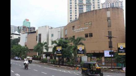 Dr. Kashinath Ghanekar New rules for parking vehicles in the theatre area