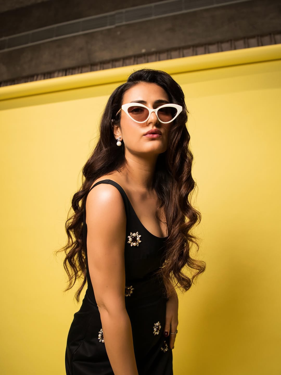 fatima shaikh metro in dino photoshoot