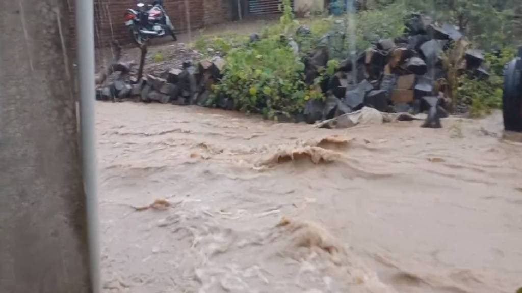 Flood in village due to heavy rain in Lonar taluka buldhana