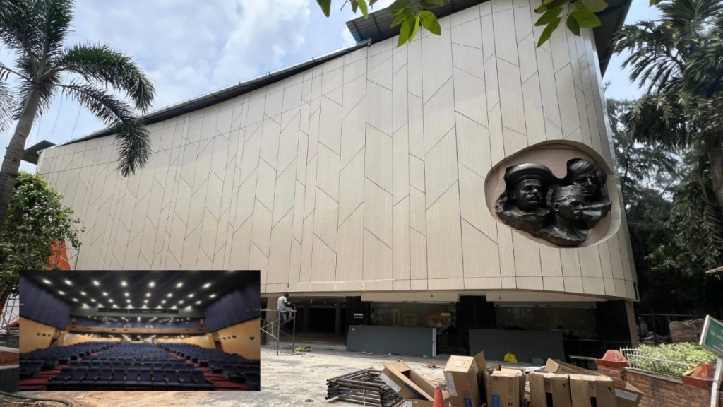renovated gadkari rangayatan to reopen on independence day