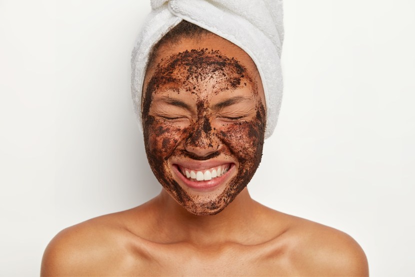 Benefits of face scrub for skin