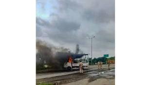 A protester on Amravati Marg set a hearse on fire causing Chaos