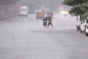 Heavy rains begin in Mumbai city and suburbs Mumbai print news