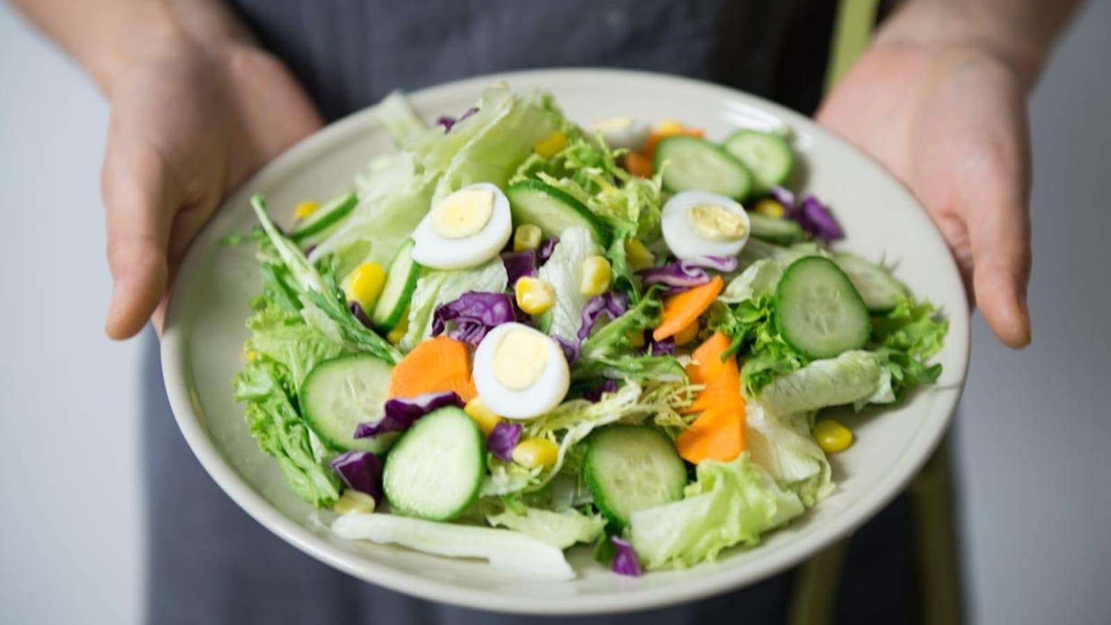 Avoid vegetables during monsoon