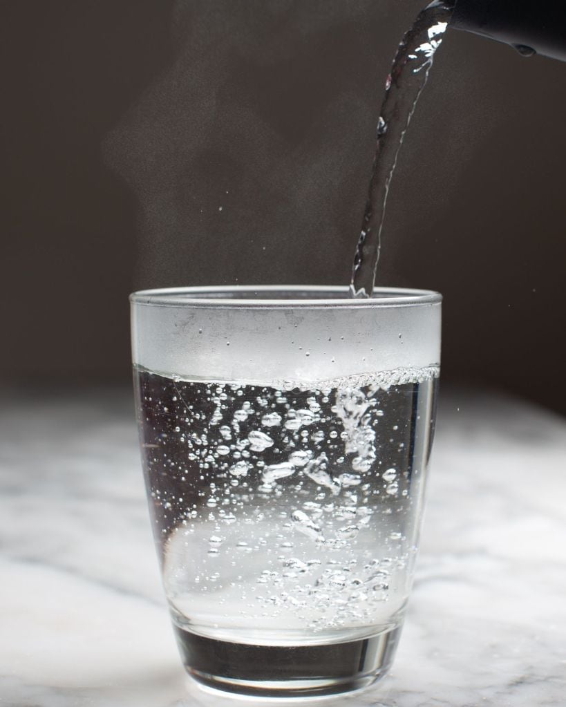 Health benefits of drinking hot water
