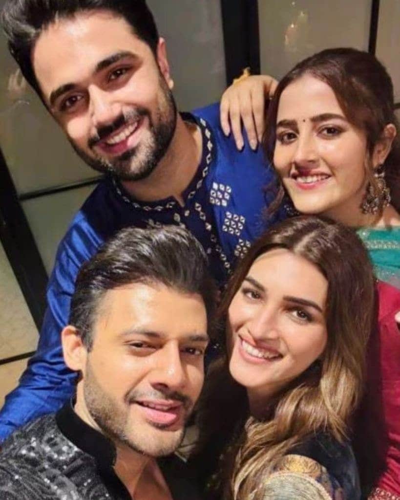 Kriti Sanon with Kabir Bahiya | kriti sanon with rumored boyfriend photo