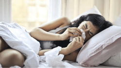पावसाळ्याबरोबर आजारही येतात; या ऋतूमध्ये आरोग्याची काळजी कशी घ्याल?