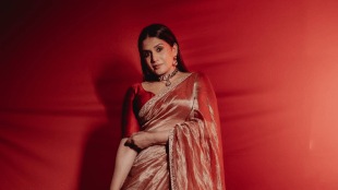 sonali kulkarni marathi actress