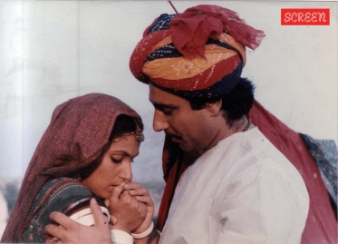 Dimple Kapadia and Raj Babbar in a still from Rudaali. (Photo: Express Archives)