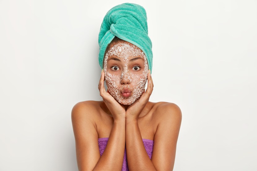 Benefits of face scrub for skin