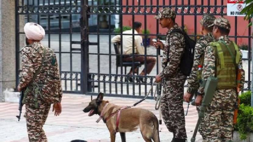 jammu kashmir martyrs day of 13 july banned many political leaders house arrest