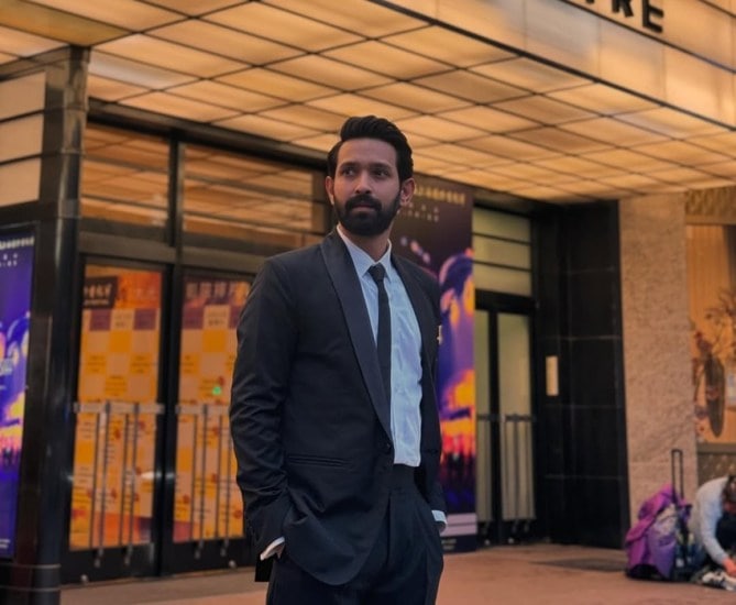 My Wife Reminded Me That Our Monthly Budget Vikrant Massey Opens Up