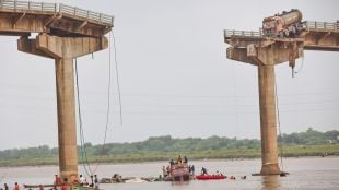 Vadodara bridge accident
