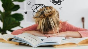 झोपेत असतानाही आपण काही शिकणे शक्य आहे का? काय सांगतं विज्ञान संशोधन?