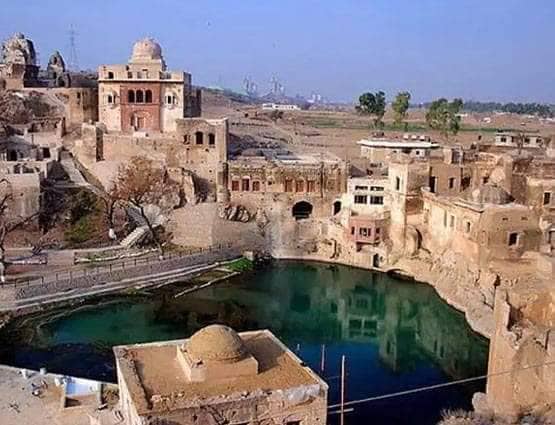 katas raj temple pakistan, katas raj temple history in marathi, shiv temple in pakistan