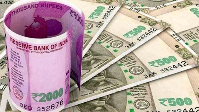 कर्जाची रक्कम आणि कालावधी योग्य तोच निवडातुमच्या उत्पन्न, जबाबदारी आणि गरजेनुसार कर्जाची रक्कम आणि तो फेडण्यासाठी मिळणारा वेळ निवडा. (फोटो -इंडियन एक्सप्रेस)
