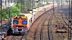 हार्बल मार्गावरील वाशी ते पनवेलदरम्यान लोकल ठप्प; सिवूड्स – नेरूळदरम्यान तांत्रिक बिघाड