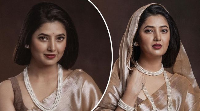 marathi actress prajakta mali shares maharani look golden saree photos on social media