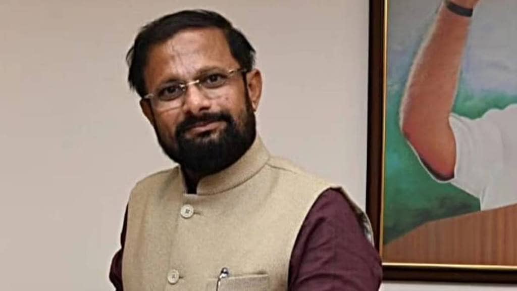 Naresh Mhaske condemned Uddhav remarks
