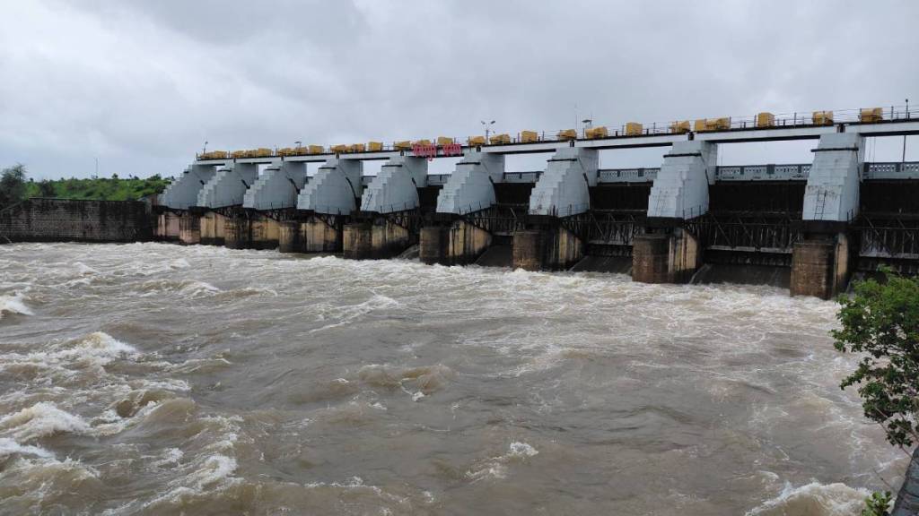 Dam stock in Nashik