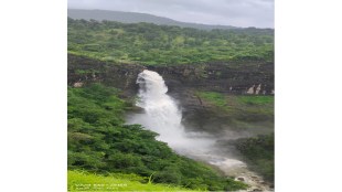 Nashik Dugarwadi waterfall rescue saves 11 people but a youth drowns in the pond