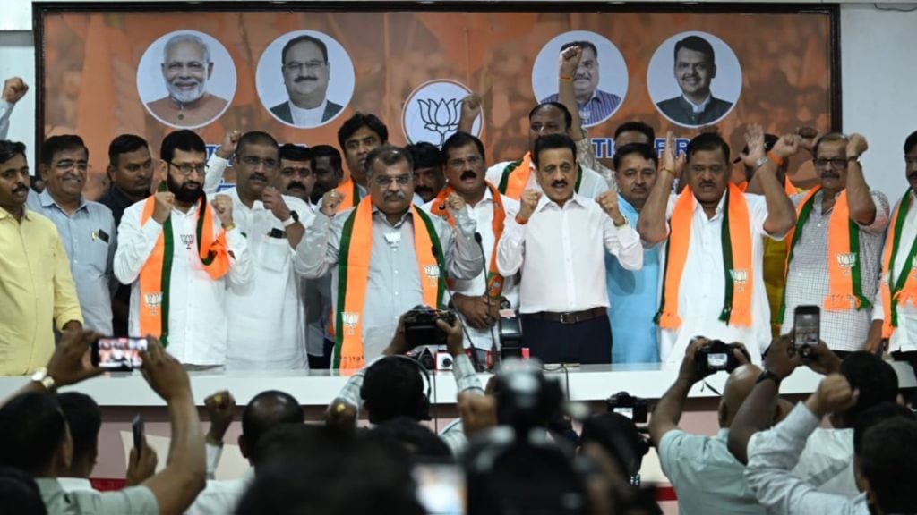 nashik shiv sena leaders sunil bagul mama rajwade bjp entry stalled amid criminal cases