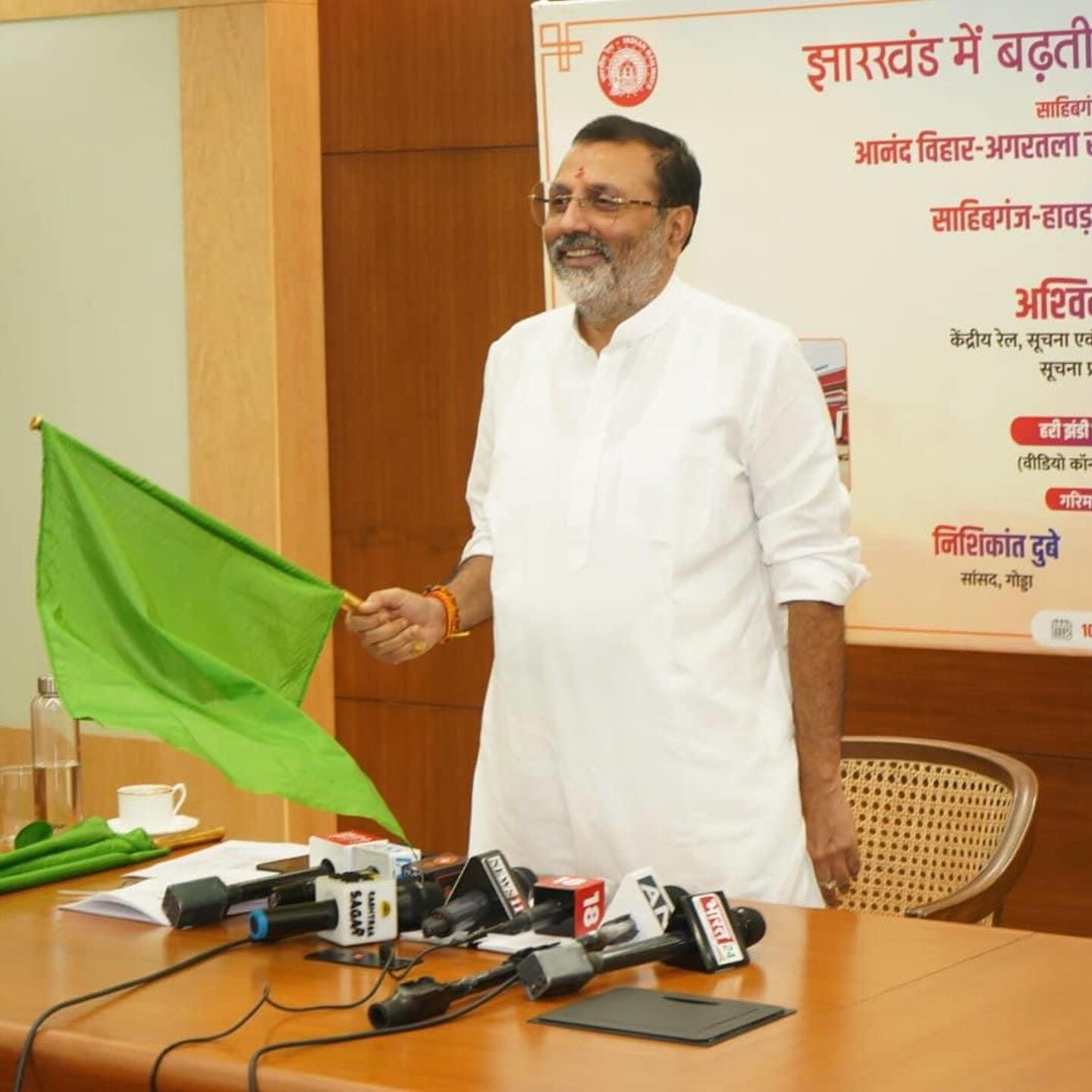 nishikant dubey controversial statements