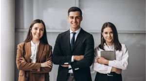 AI Jobs in US For Indians : एका वर्षात व्हाल करोडपती! अमेरिकन AI कंपनी देतेय भन्नाट नोकरीची संधी