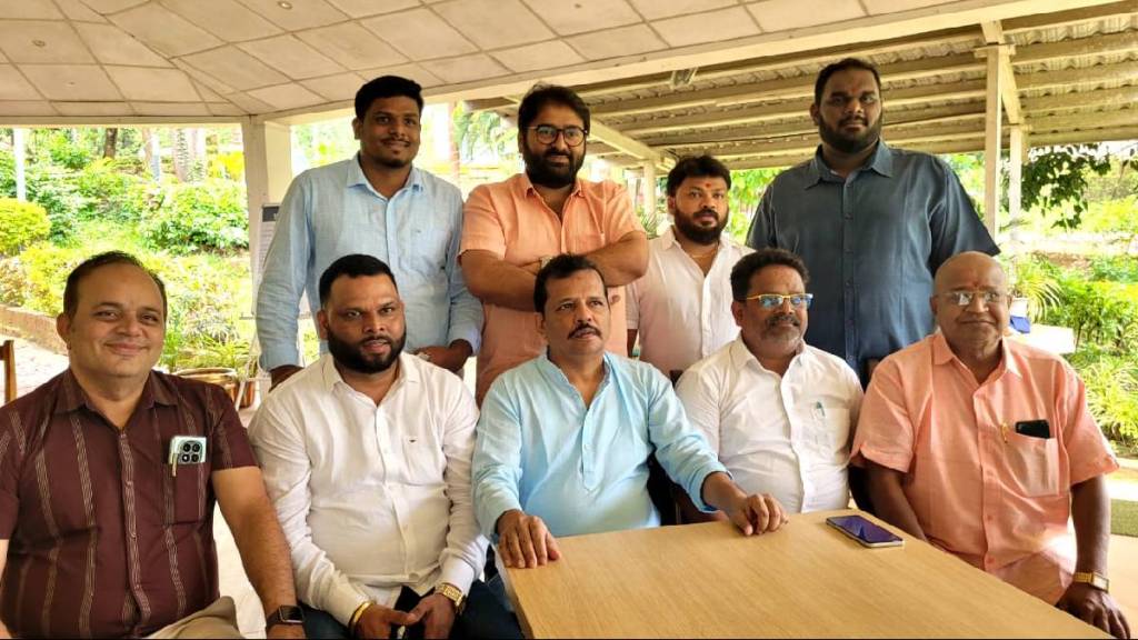 Prabhakar Sawant's complaint to the Chief Minister against Datta Samant and Sanju Parab