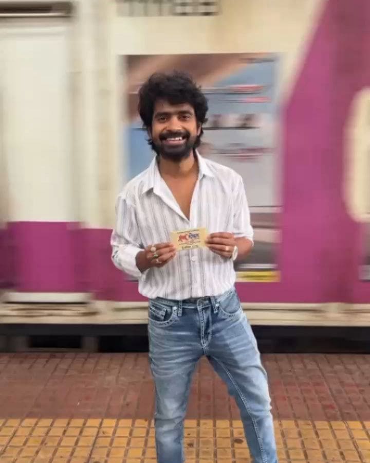 prathmesh parab mumbai local marathi movie