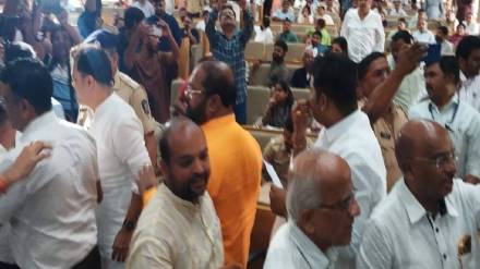 Argument between board activists and environmentalists at Pune Municipal Corporation Ganeshotsav meeting  pune print news