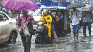 Heavy rains lashed Mumbai