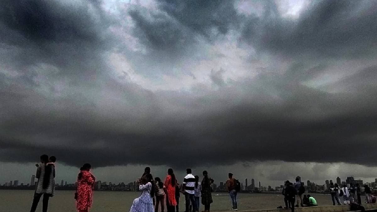 हवामान विभागाने मुंबईच्या प्रिंट न्यूजमध्ये मुसळधार पावसाचा इशारा दिला आहे