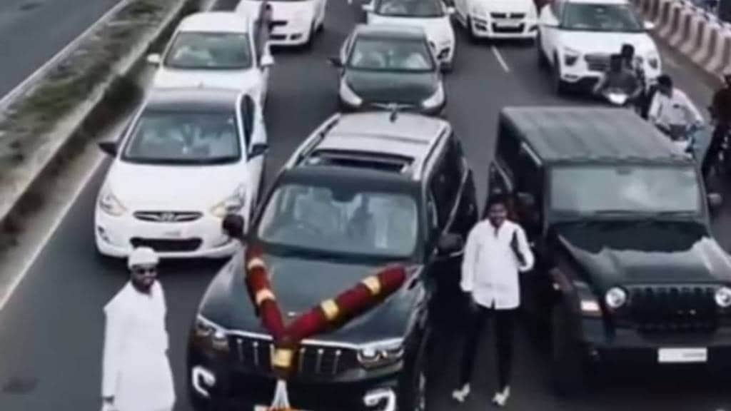 vehicles stopped for shooting reel video