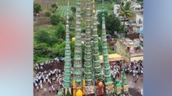 कडेगावचा गगनचुंबी ताबूत भेटीचा सोहळा; हजारो भाविकांची उपस्थिती