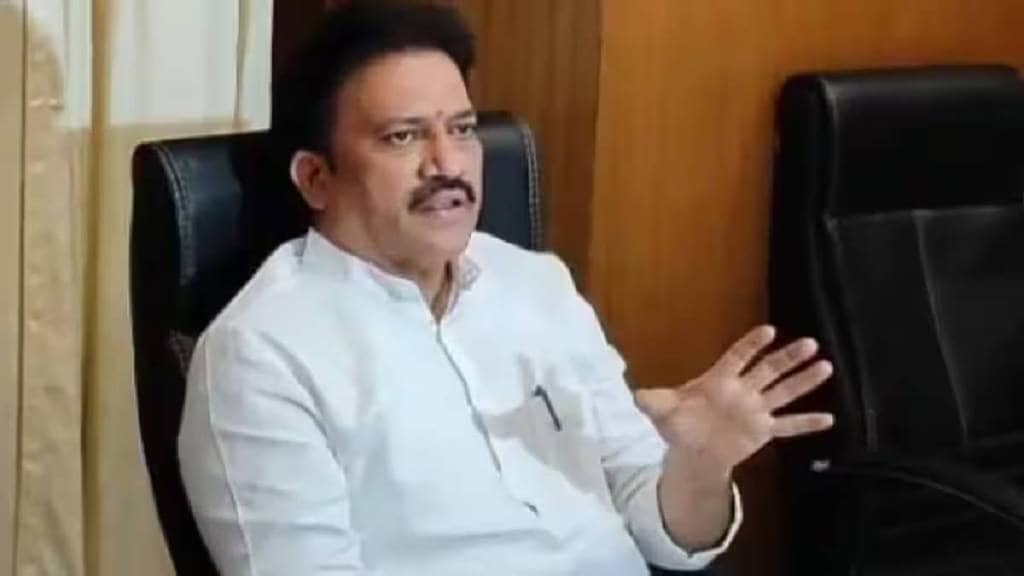 Shashikant Shinde alleges that the administration has no freedom to work in the grand alliance government