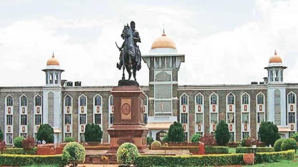 Retired soldiers protest through symbolic snake worship at Shivaji University